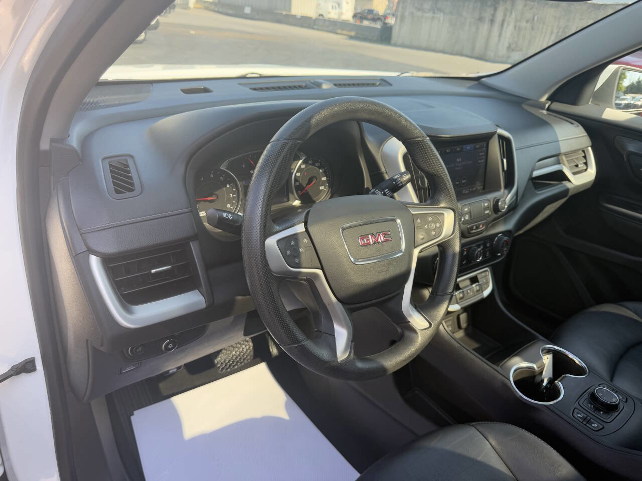 Used 2022 GMC Terrain SLE w/ Driver Convenience Package image 22