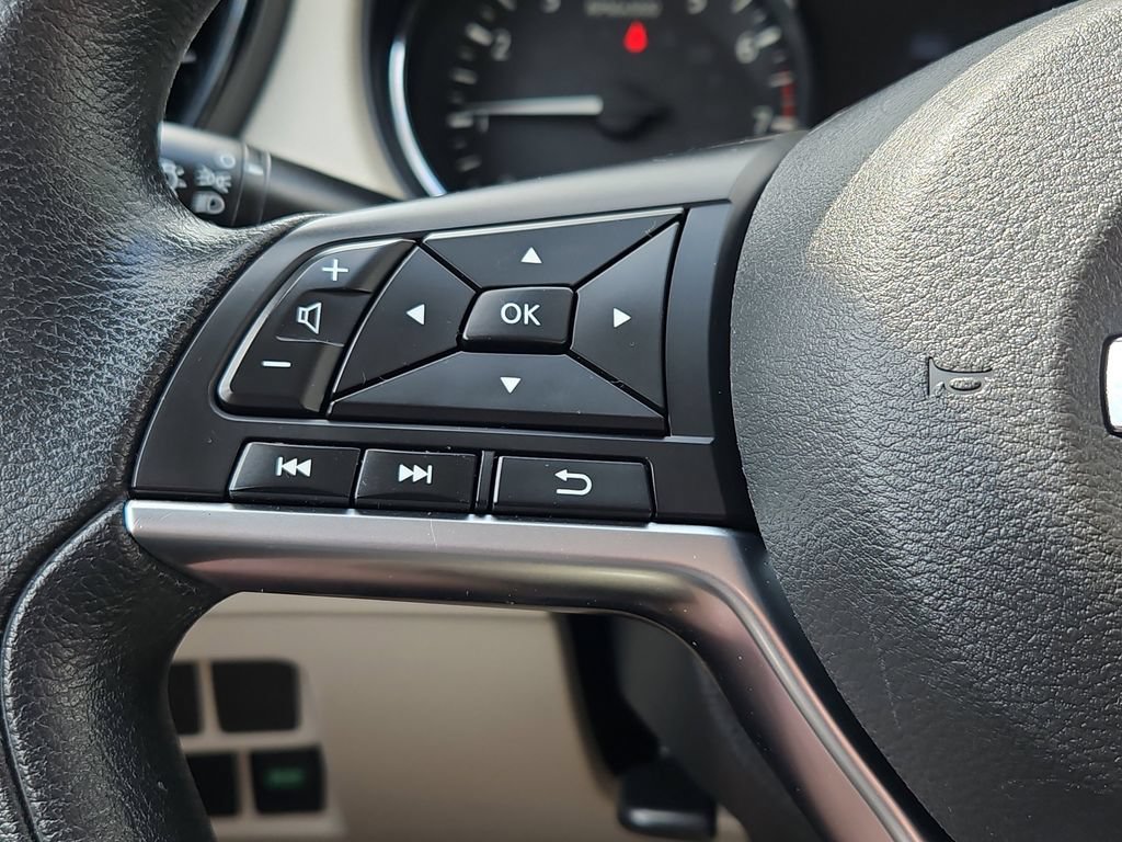 Used 2019 Nissan Rogue Sport SV AWD/4WD image 20