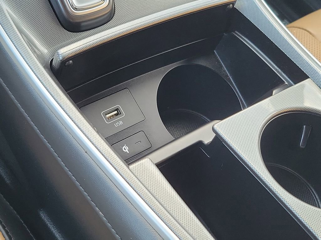 Used 2023 Hyundai Santa Fe Calligraphy image 33