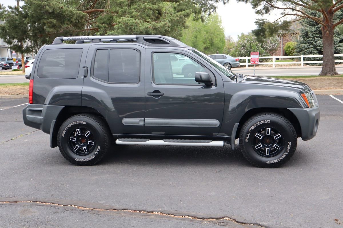 Used 2011 Nissan Xterra S w/ 4X4 Value Package image 3