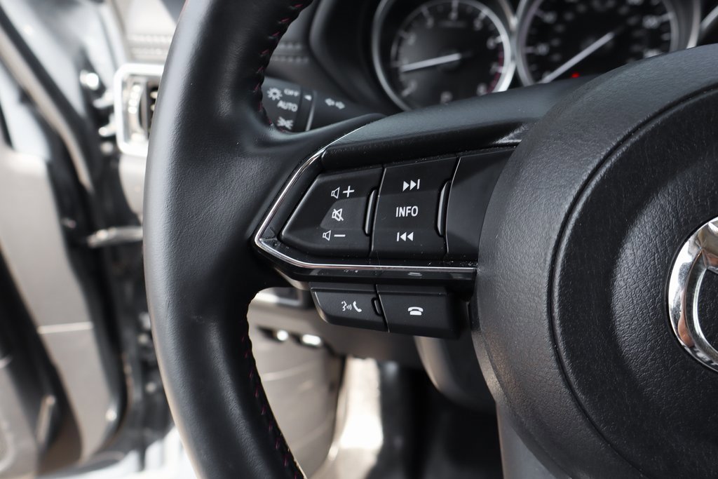 Used 2022 MAZDA CX-5 Carbon Edition image 19