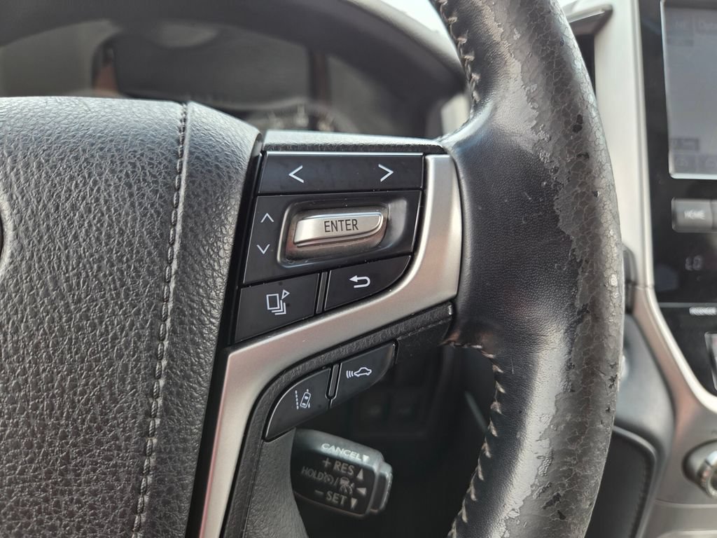 Used 2019 Toyota Land Cruiser AWD/4WD image 27