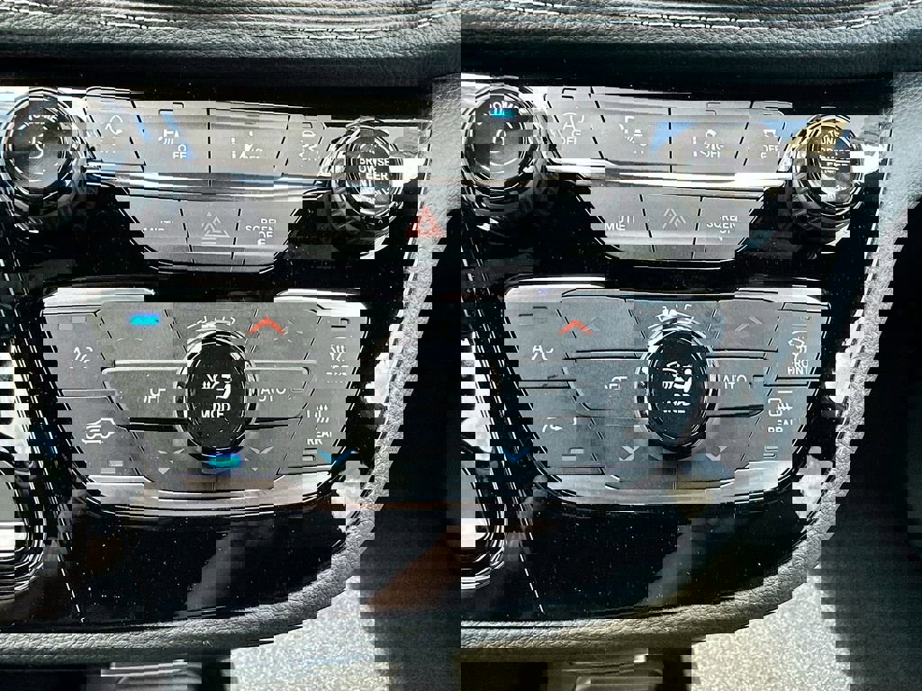 New 2026 Chrysler Pacifica Select image 19