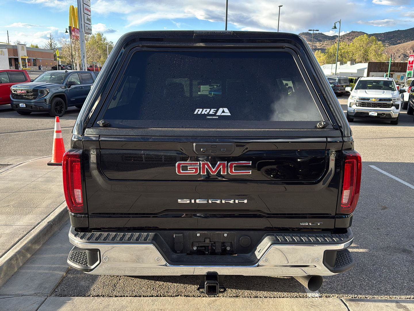 Used 2021 GMC Sierra 3500 SLT w/ SLT Preferred Package image 5