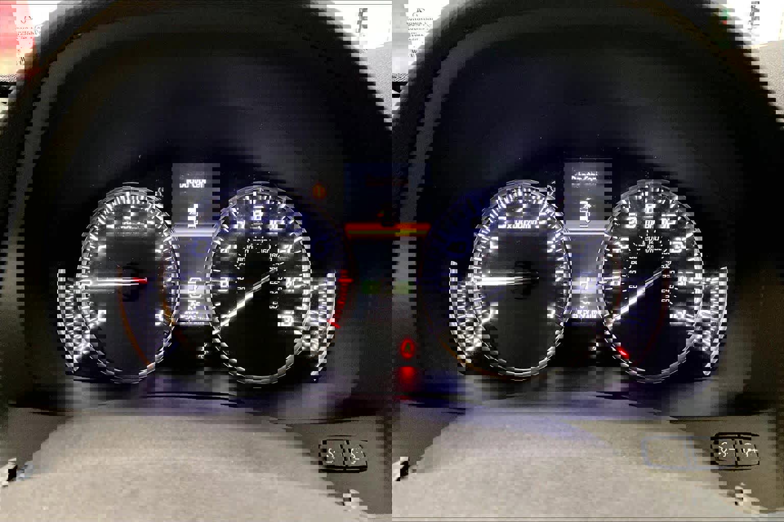 Used 2017 Acura MDX SH-AWD image 16