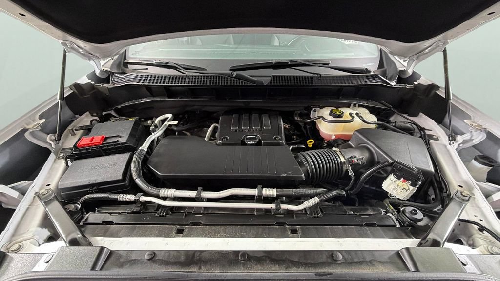 Certified 2024 Chevrolet Silverado 1500 LT RWD image 35
