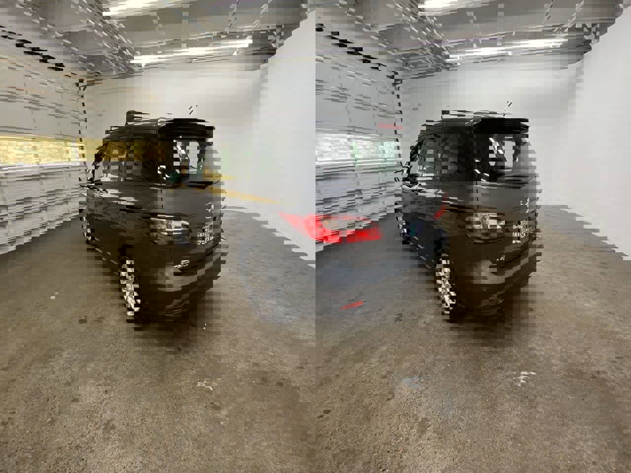 Used 2014 MAZDA MAZDA5 Touring image 4