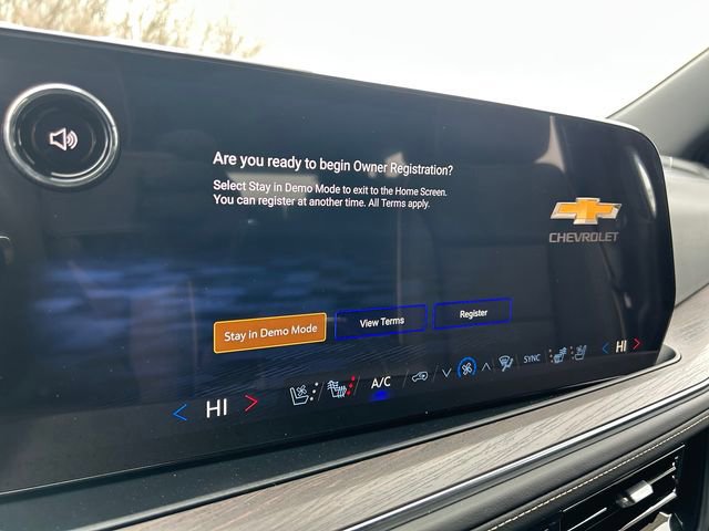 New 2026 Chevrolet Suburban Premier image 30