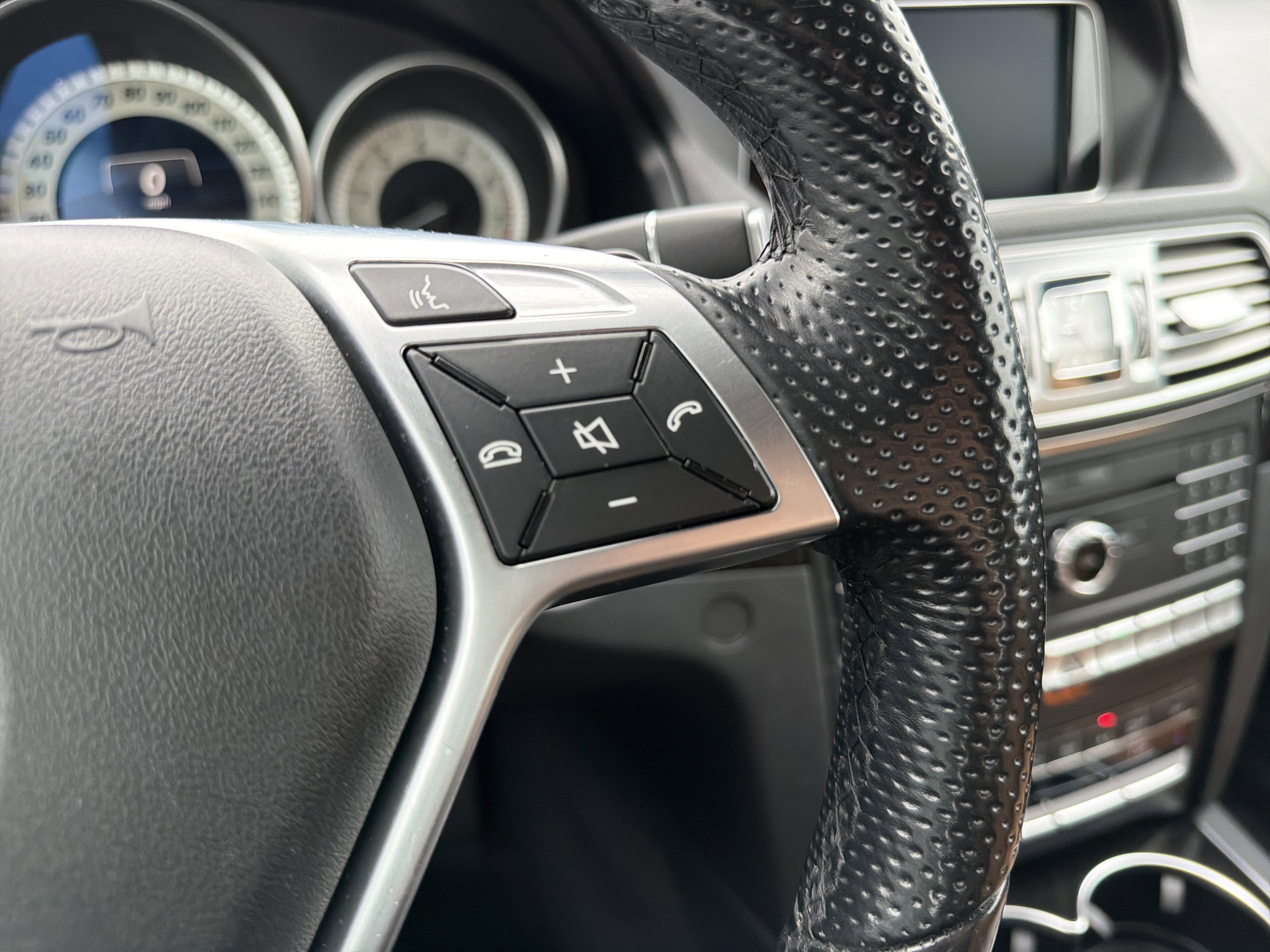 Used 2017 Mercedes-Benz E 400 Cabriolet image 20