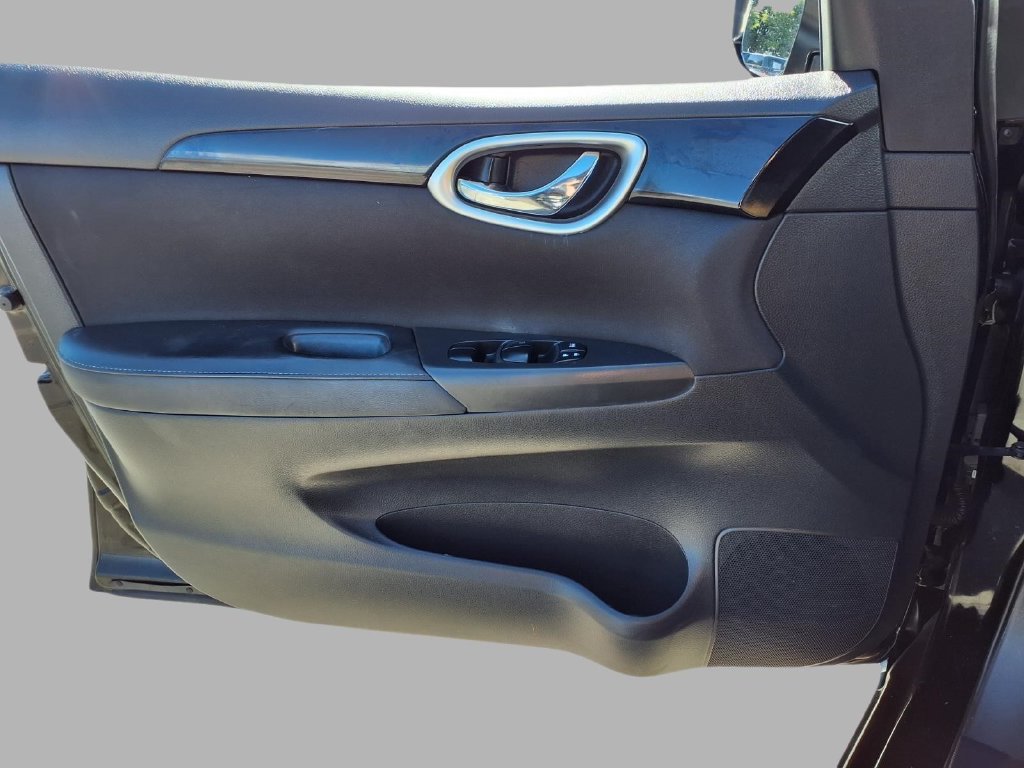 Used 2018 Nissan Sentra SV FWD image 20