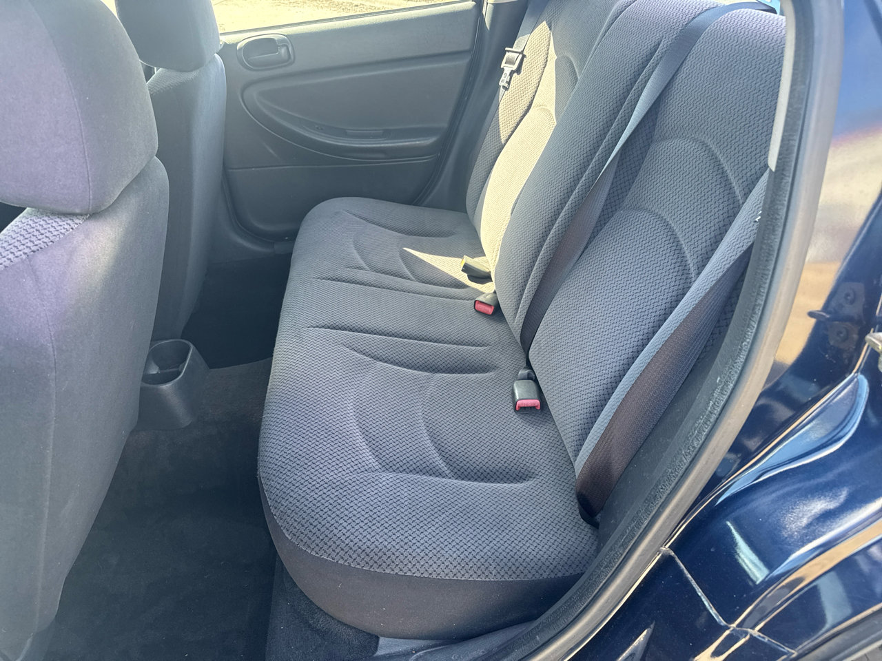 Used 2006 Dodge Stratus SXT image 21