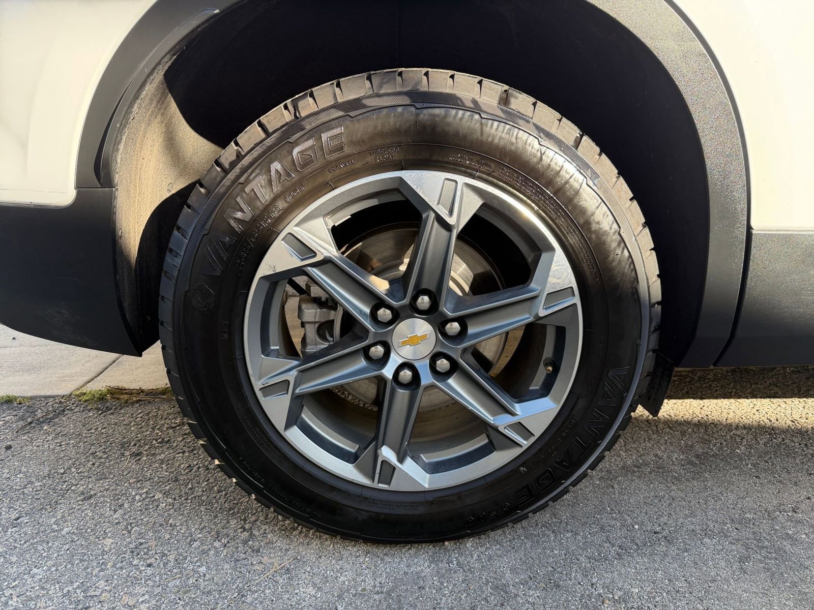 Used 2025 Chevrolet Blazer LT FWD image 31
