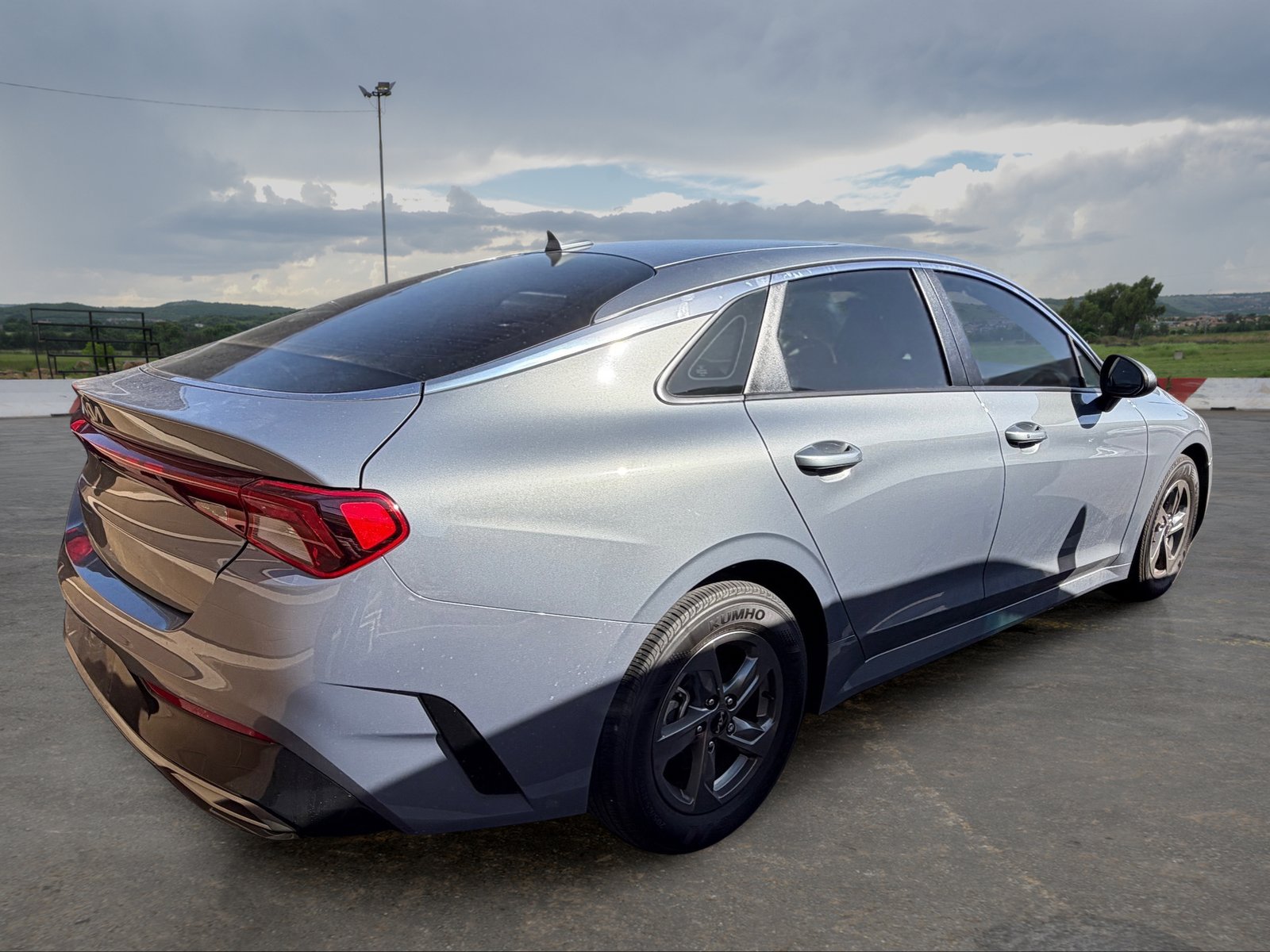 Used 2023 Kia K5 LXS FWD image 3