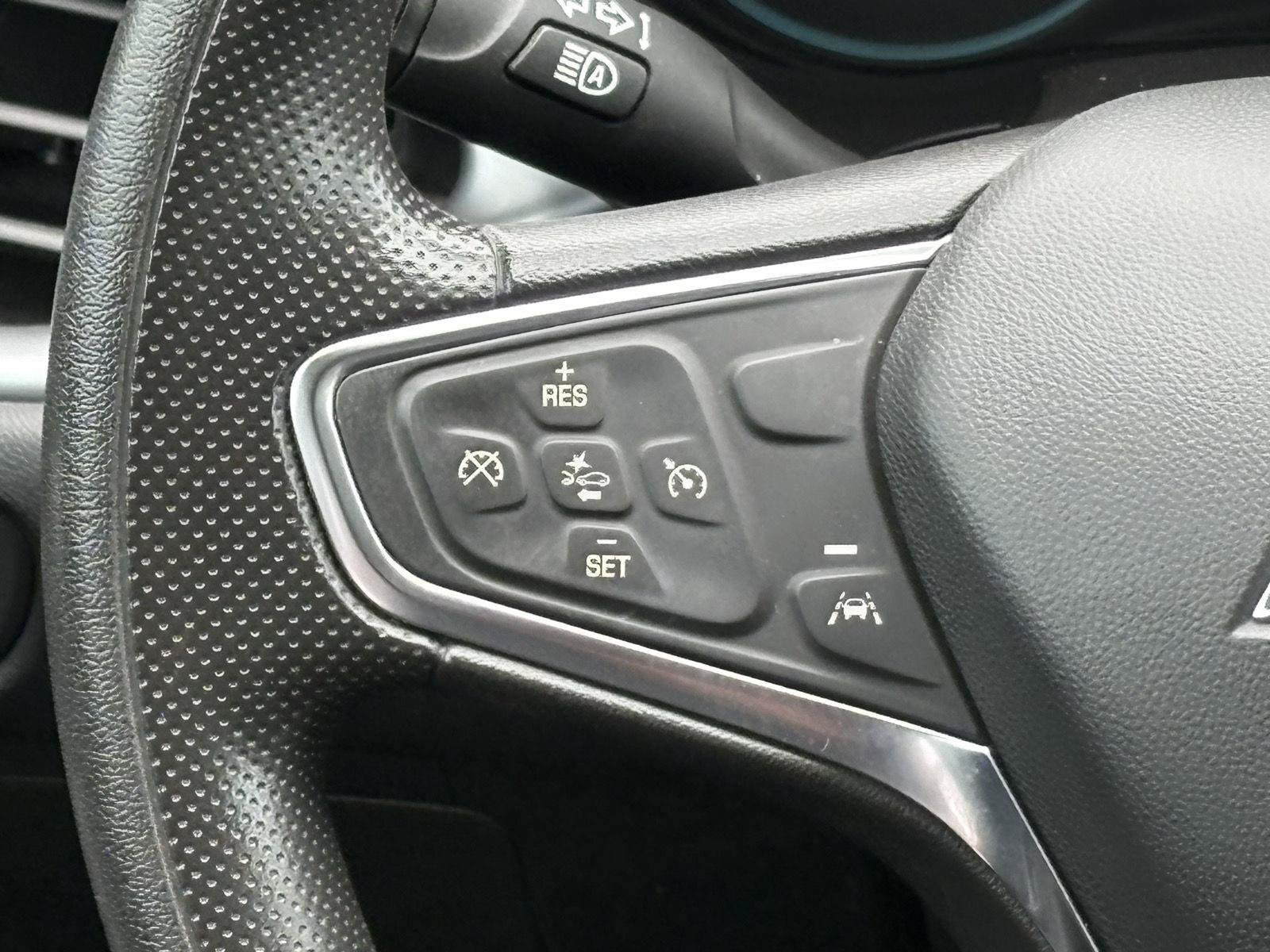 Used 2024 Chevrolet Malibu LT FWD image 7