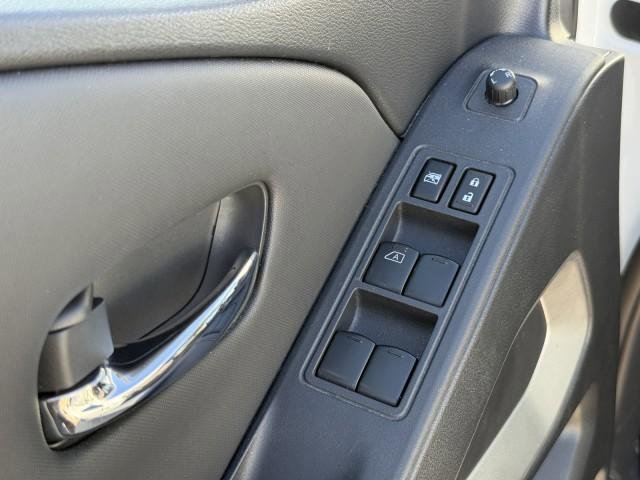 Used 2022 Nissan Frontier SV image 19