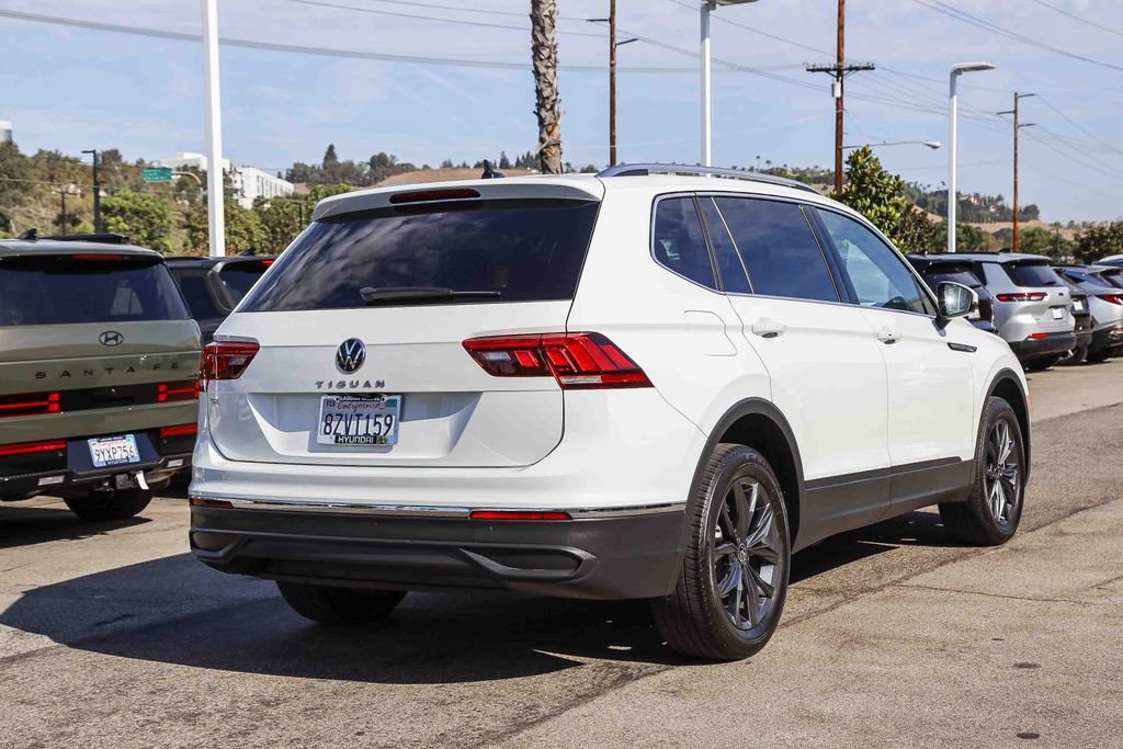 Used 2022 Volkswagen Tiguan SE FWD image 6