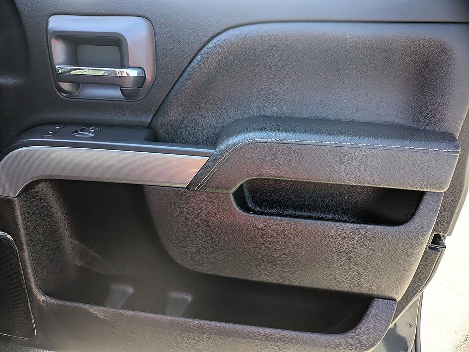 Used 2019 Chevrolet Silverado 2500 LTZ w/ Duramax Plus Package image 39