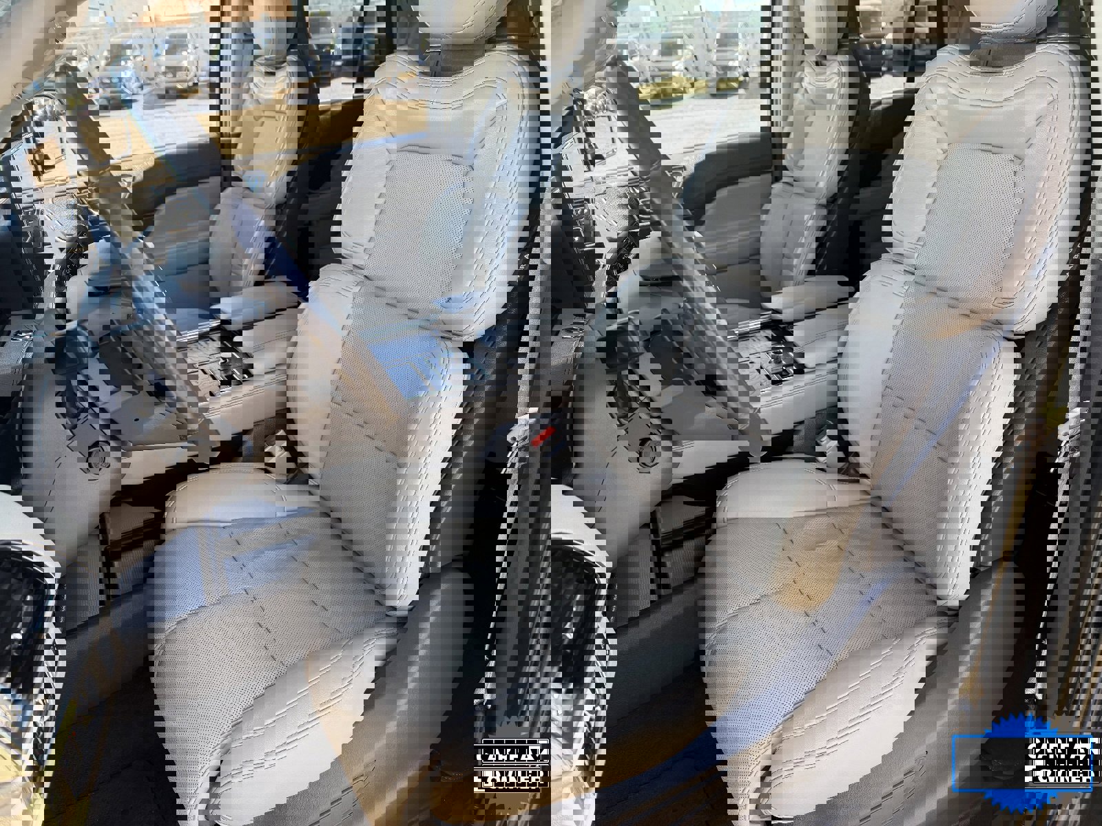 Used 2023 Lincoln Navigator Reserve image 21