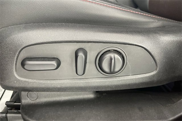 Used 2020 Chevrolet Blazer RS image 35