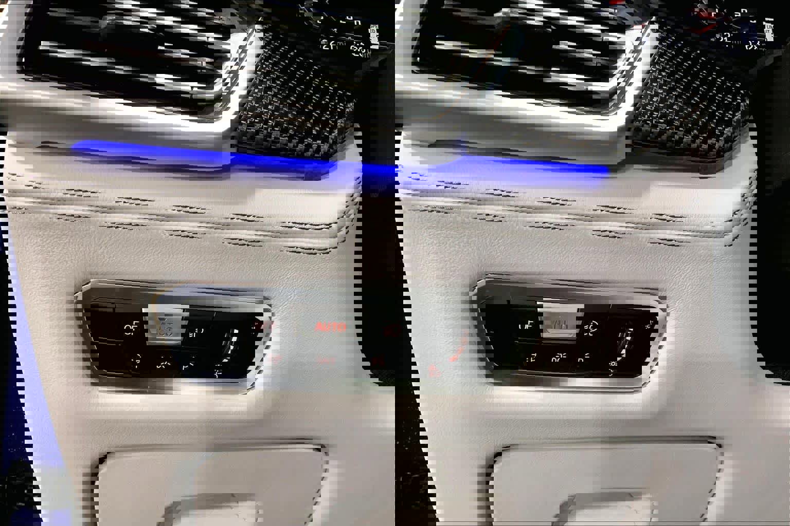 Used 2023 BMW X5 M w/ Competition Package image 36