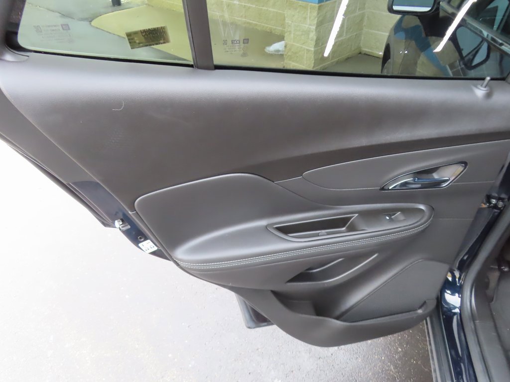 Used 2022 Buick Encore Preferred image 25