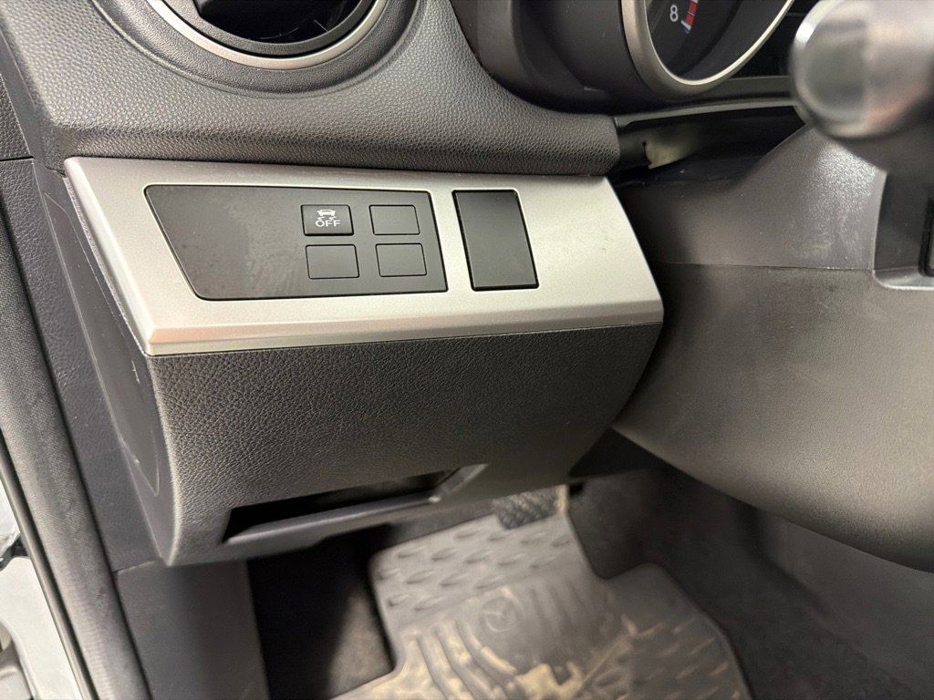 Used 2013 MAZDA MAZDA3 i Sport image 12