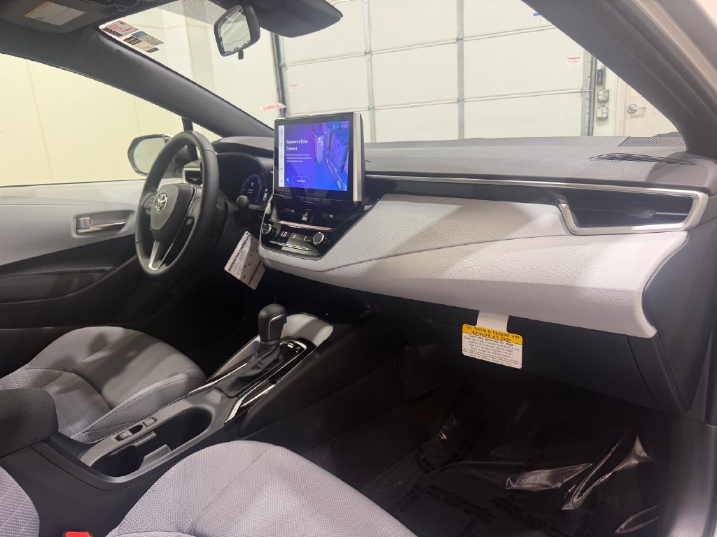 New 2026 Toyota Corolla SE w/ SE Premium Package FWD image 24