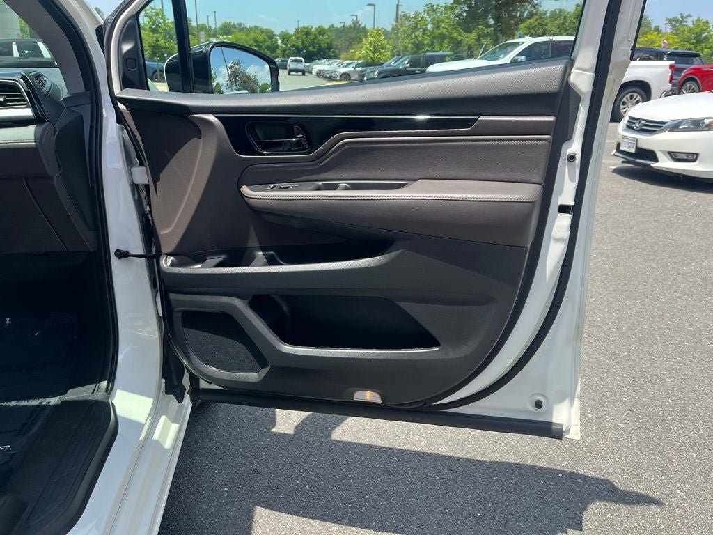 Used 2019 Honda Odyssey Elite image 23
