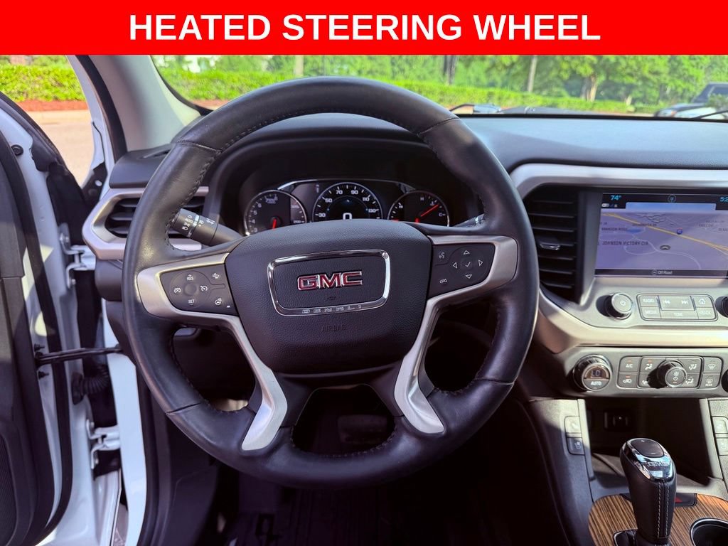 Used 2017 GMC Acadia Denali w/ Technology Package FWD image 13