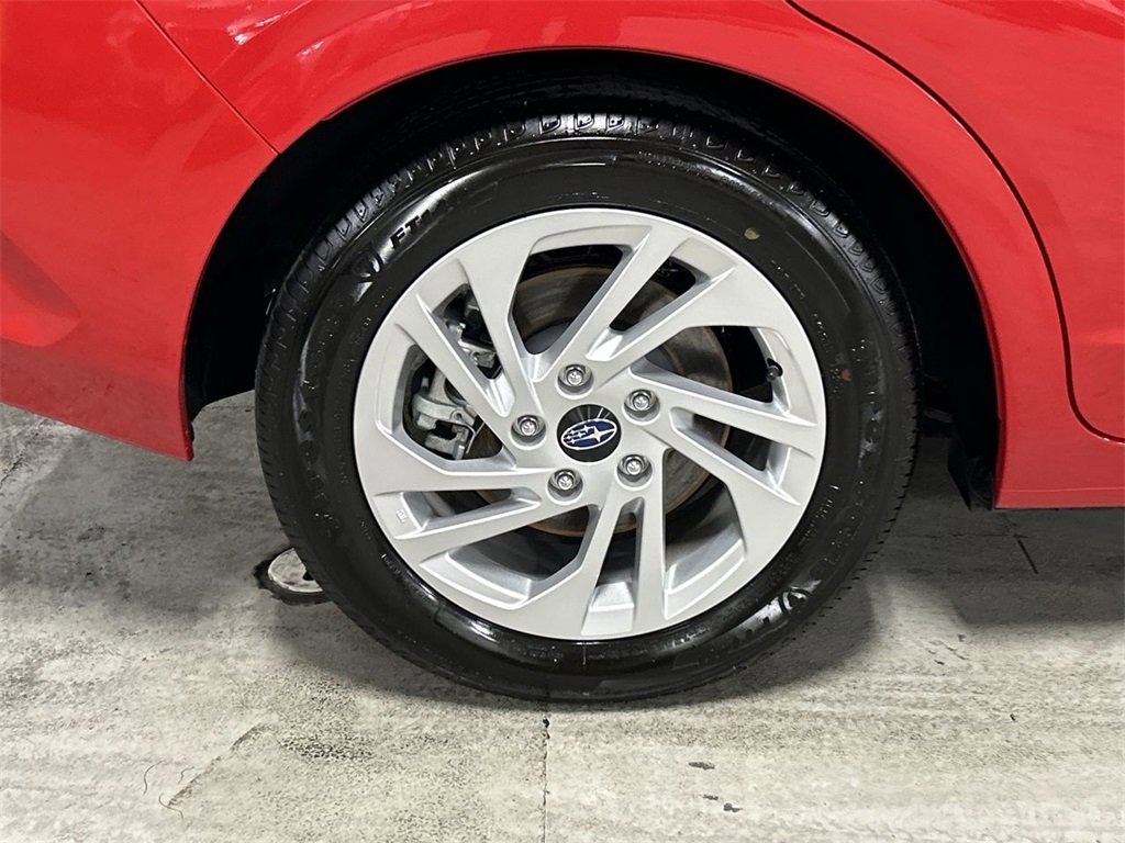 Certified 2025 Subaru Impreza 2.0i image 12
