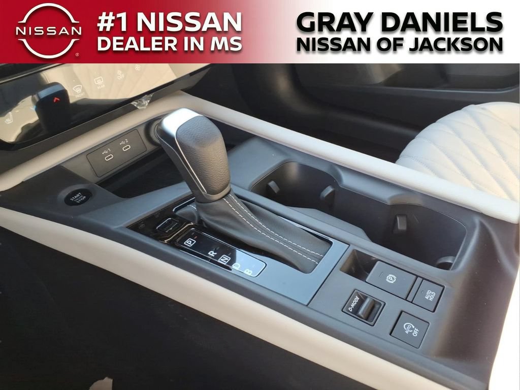 New 2026 Nissan Sentra SL w/ Floor Mat Package FWD image 19