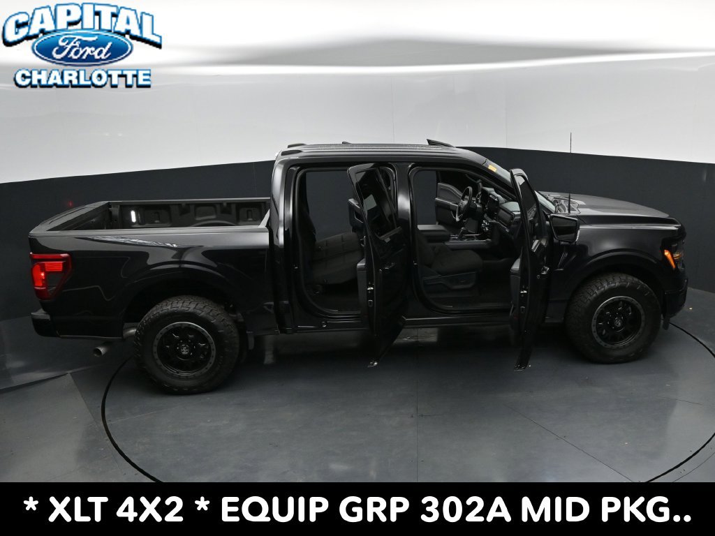 Used 2025 Ford F150 XLT w/ Equipment Group 302A MID RWD image 32