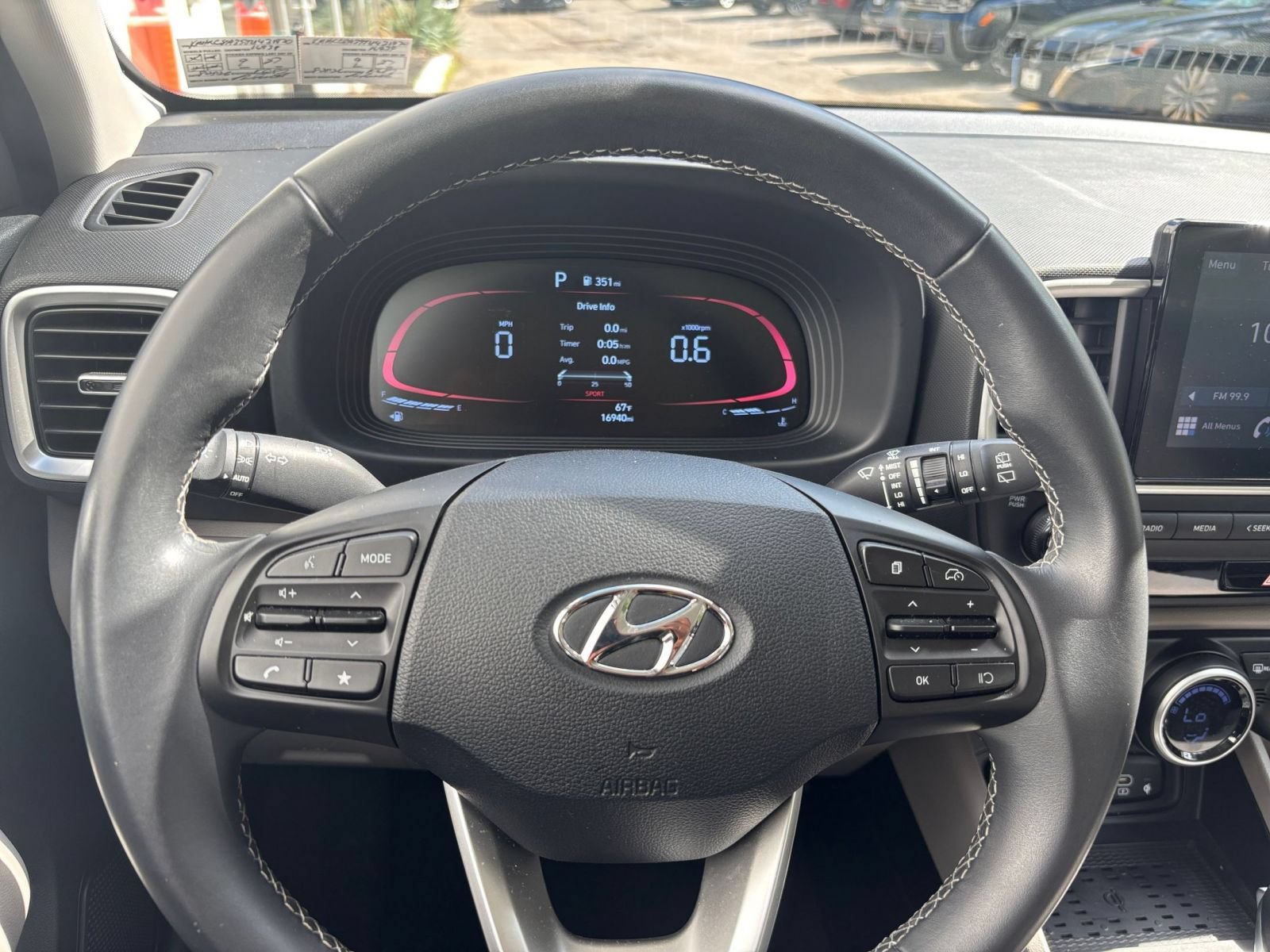 Used 2026 Hyundai Venue SEL FWD image 26