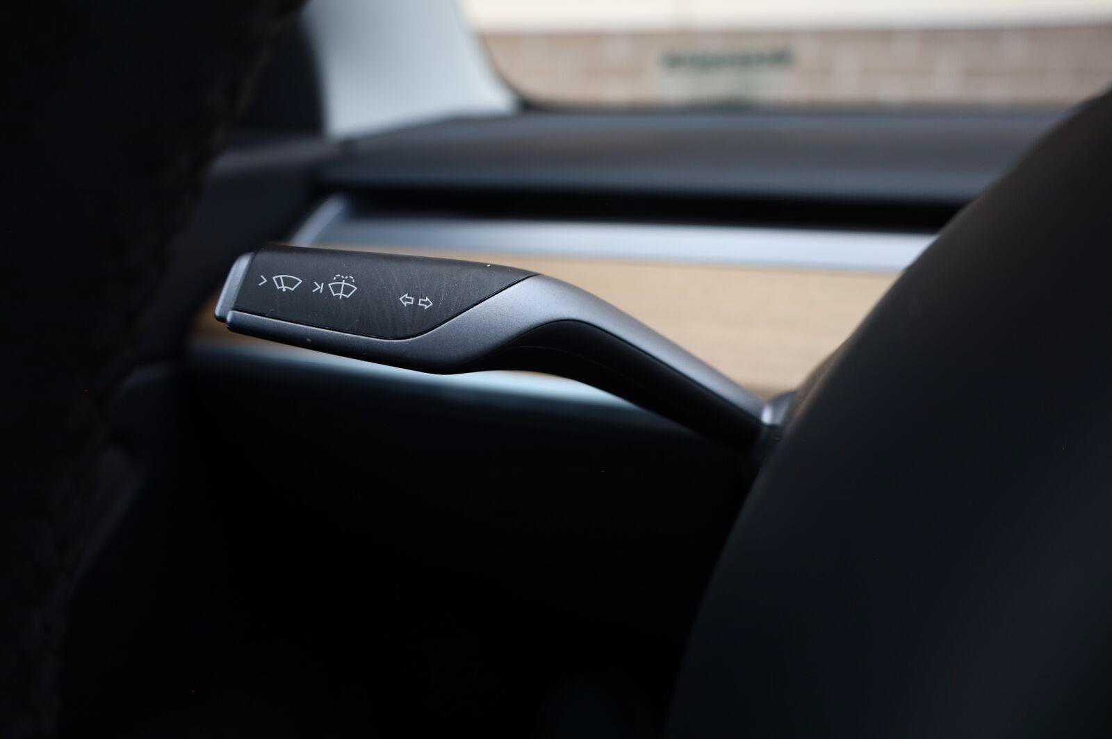 Used 2020 Tesla Model 3 Long Range AWD/4WD image 31