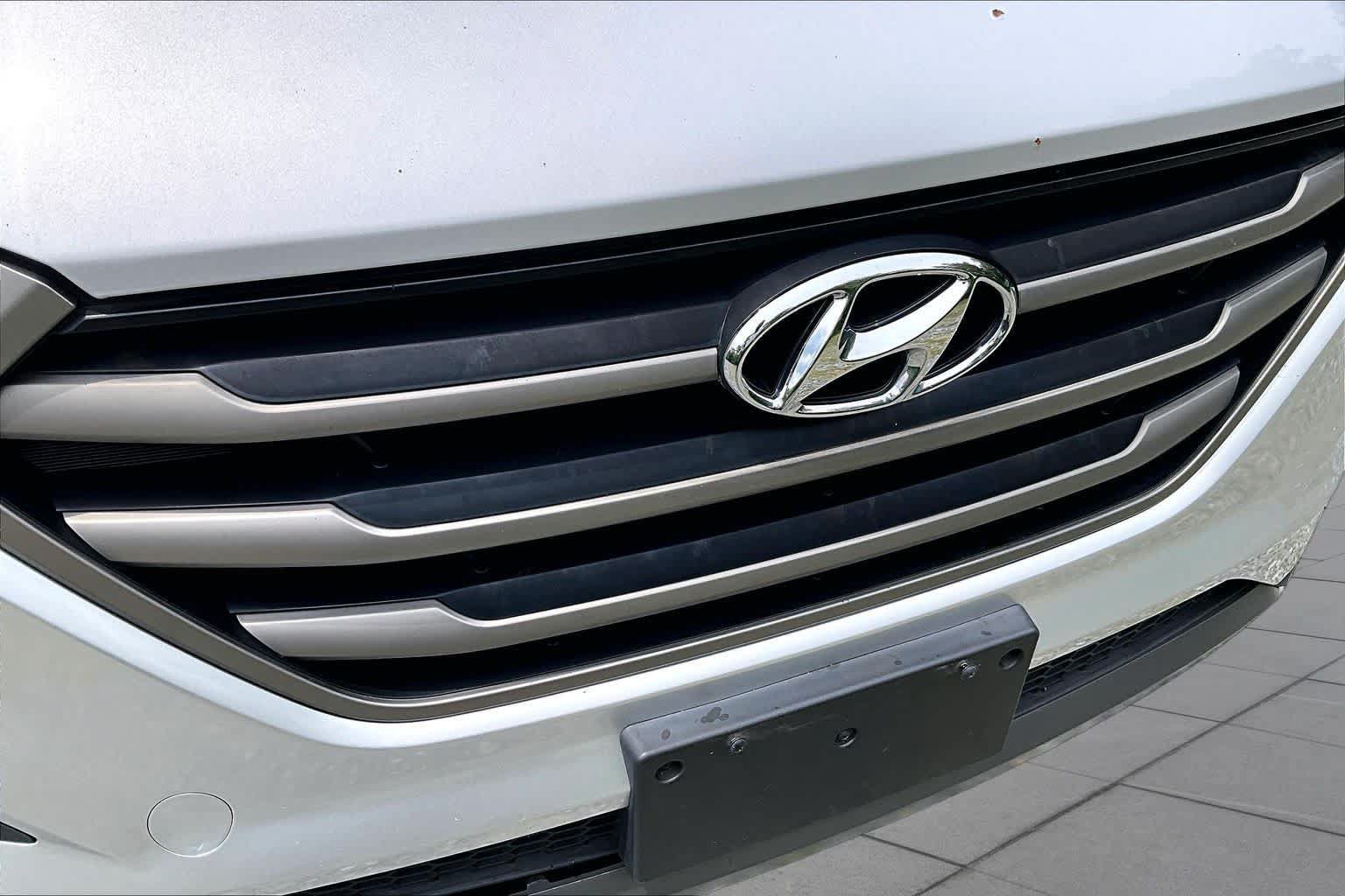Used 2016 Hyundai Tucson Sport AWD/4WD image 30