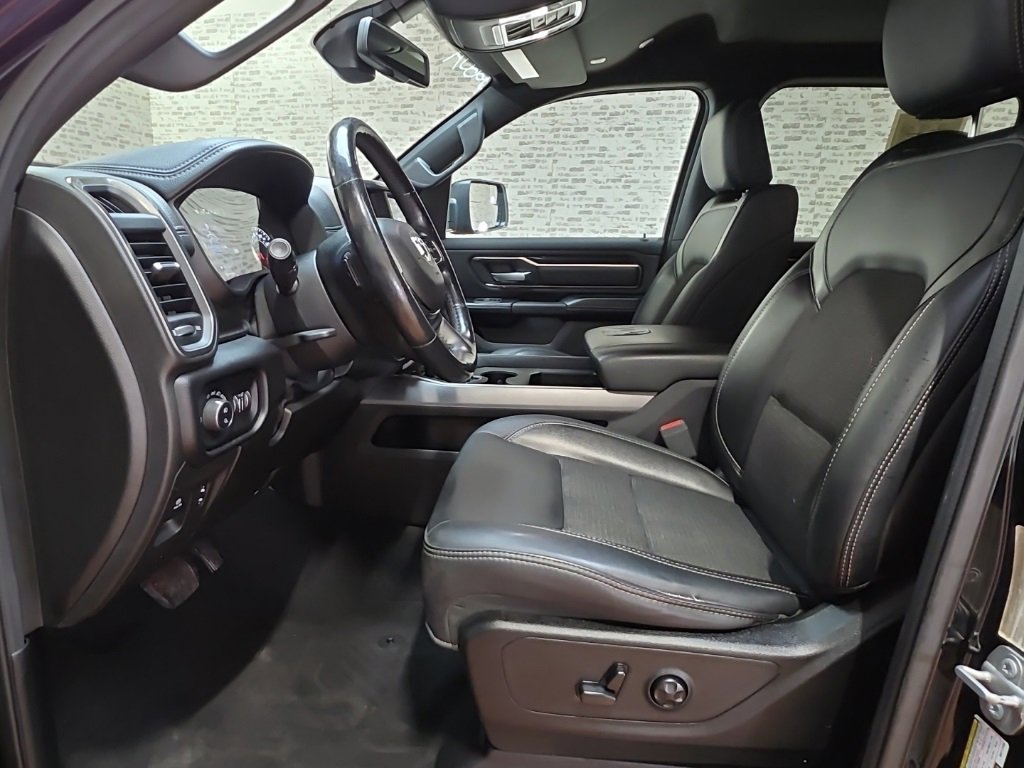 Used 2019 RAM 1500 Sport w/ Black Appearance Package image 21