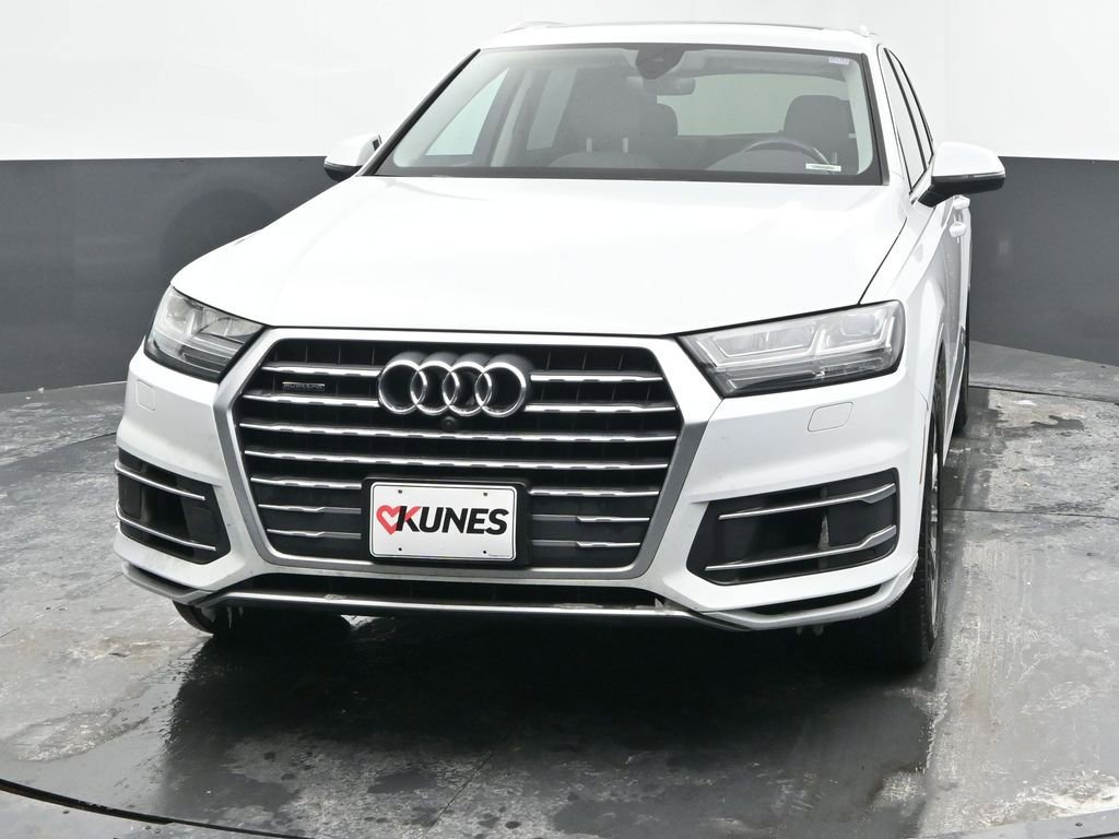 Used 2019 Audi Q7 3.0T Premium Plus w/ Premium Plus Package image 4