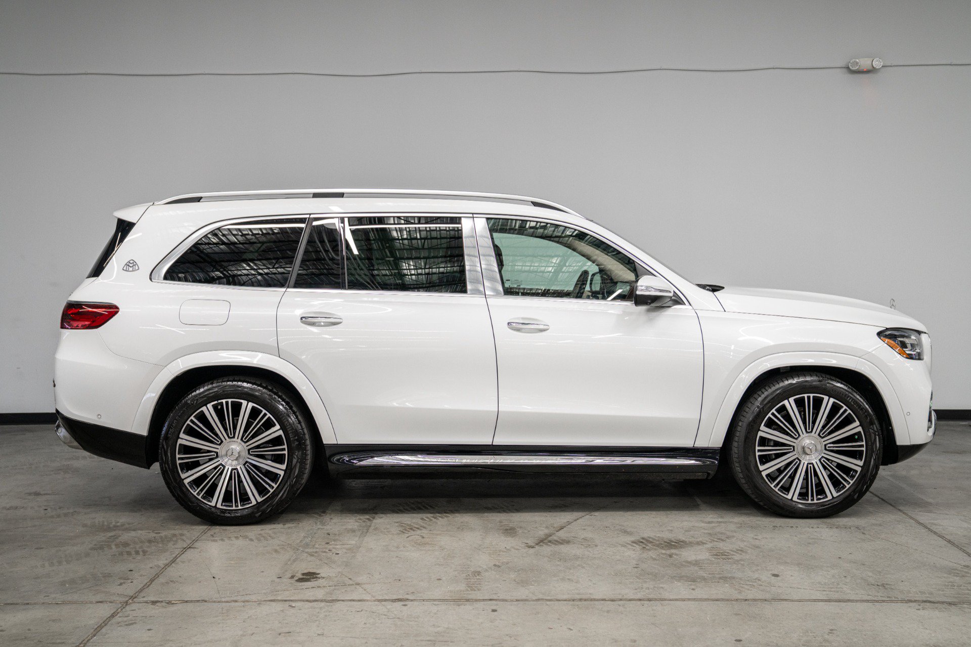 Used 2026 Mercedes-Benz Maybach GLS 600 4MATIC image 54