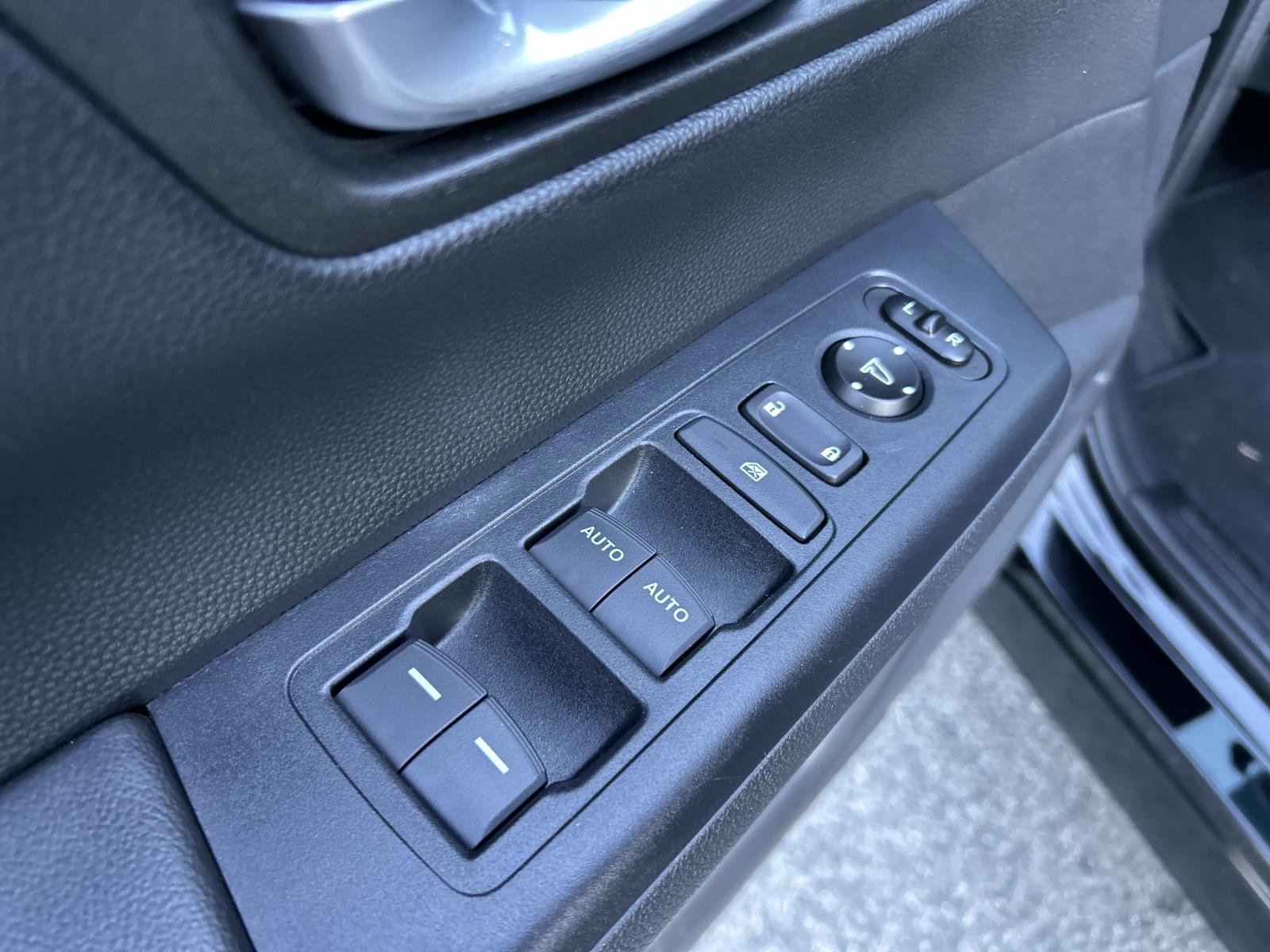 Used 2024 Honda CR-V Sport image 15