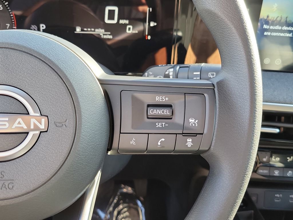 New 2026 Nissan Kicks SV w/ SV Premium Package image 7