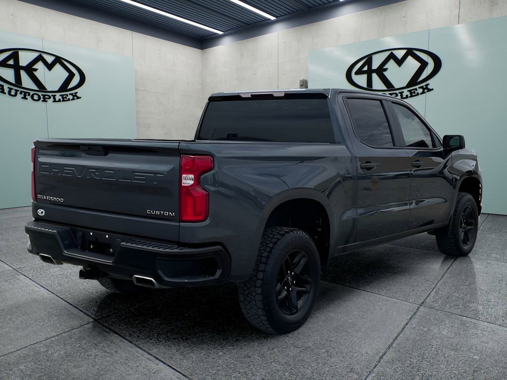 Used 2019 Chevrolet Silverado 1500 Custom Trail Boss w/ Custom Convenience Package AWD/4WD image 3