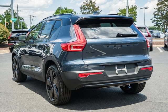 New 2026 Volvo XC40 B5 Ultra w/ Climate Package AWD/4WD image 5