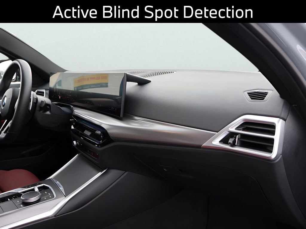 Used 2025 BMW 330i xDrive Sedan AWD/4WD image 13