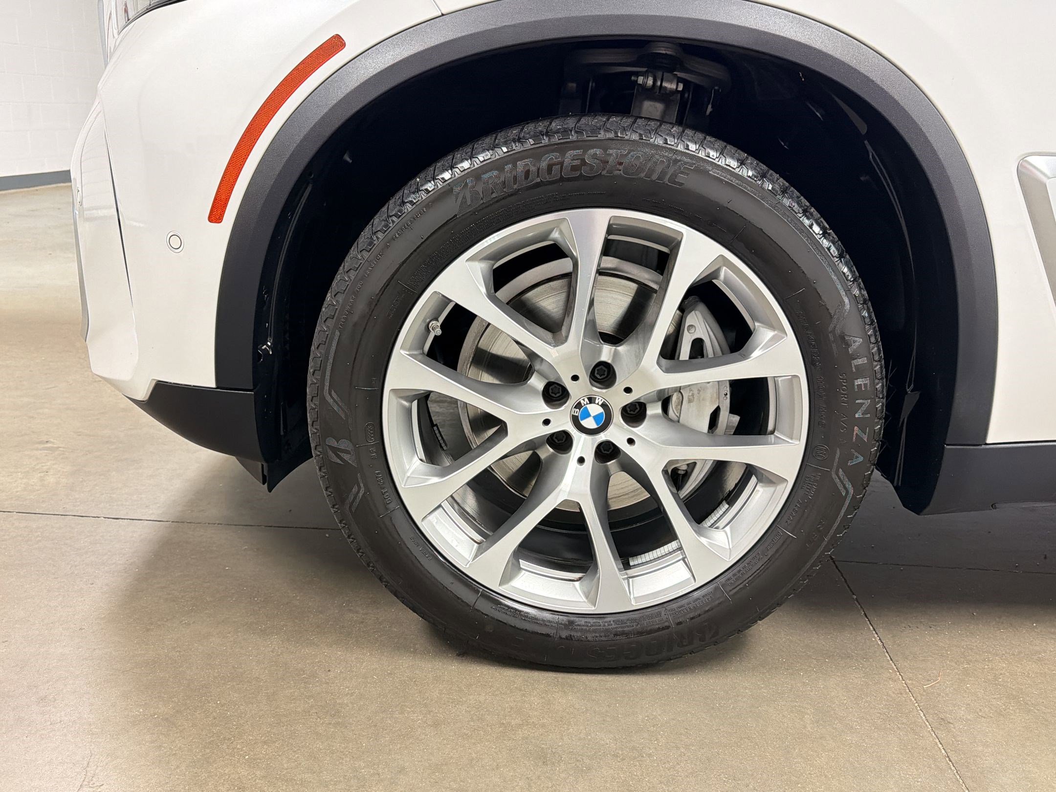 Certified 2024 BMW X5 xDrive40i w/ Premium Package image 11