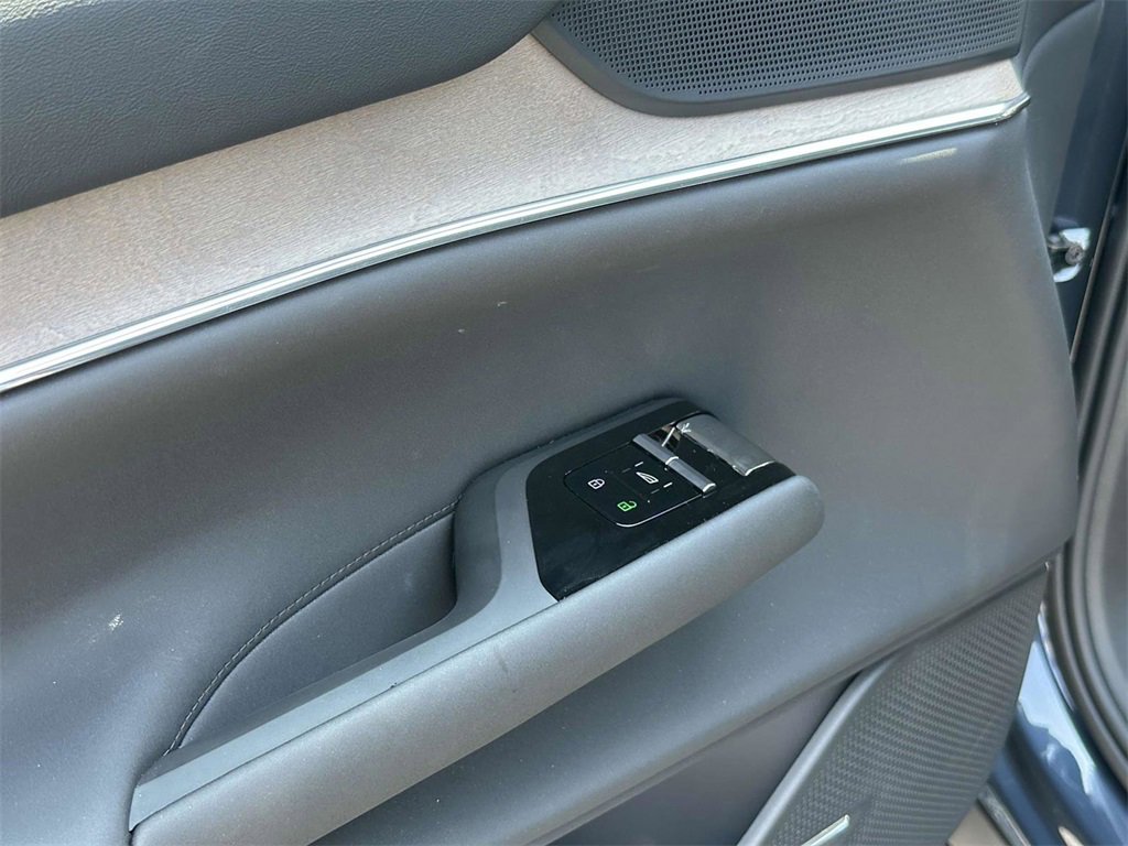 New 2025 Volvo EX90 Ultra image 15