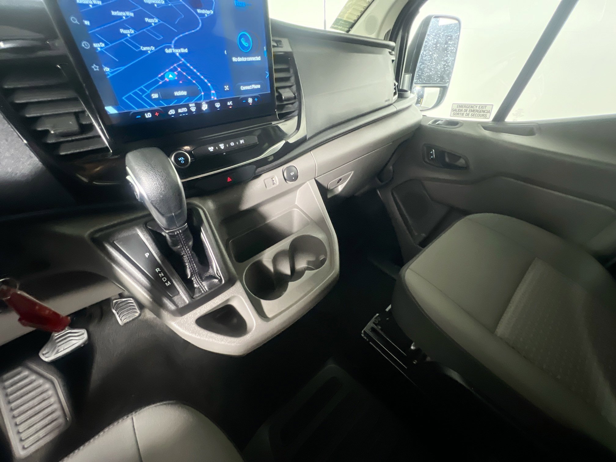 Used 2024 Ford Transit 350 XLT image 25
