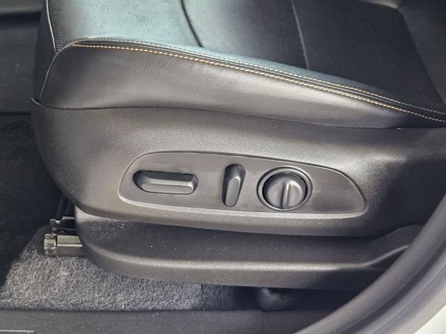 Used 2021 GMC Terrain SLT w/ Infotainment Package II FWD image 22