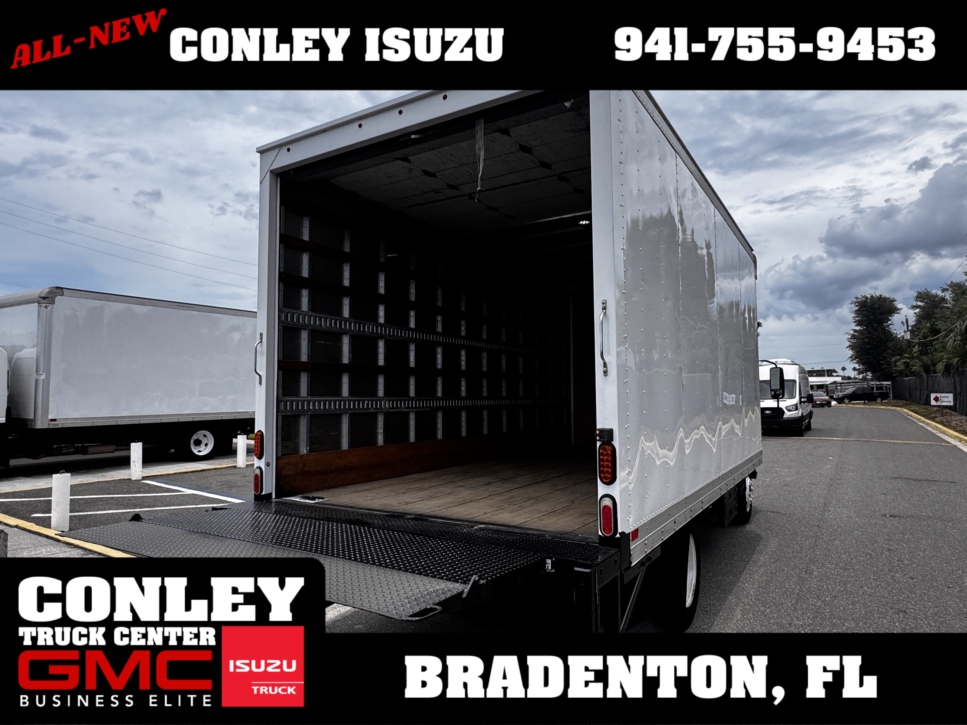 Used 2023 Isuzu NPR RWD image 14