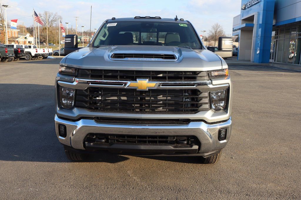 New 2026 Chevrolet Silverado 3500 LT image 21