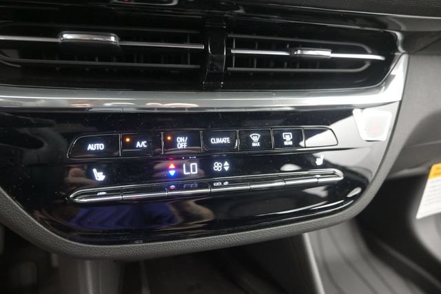 New 2026 Buick Envista Avenir FWD image 36